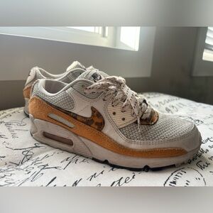 Women’s Nike Air Max Shoes